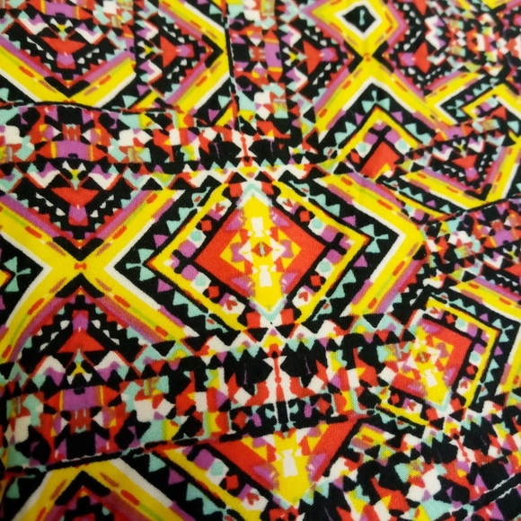 Lularoe Multi-Color Leggings TC - Picture 4 of 6